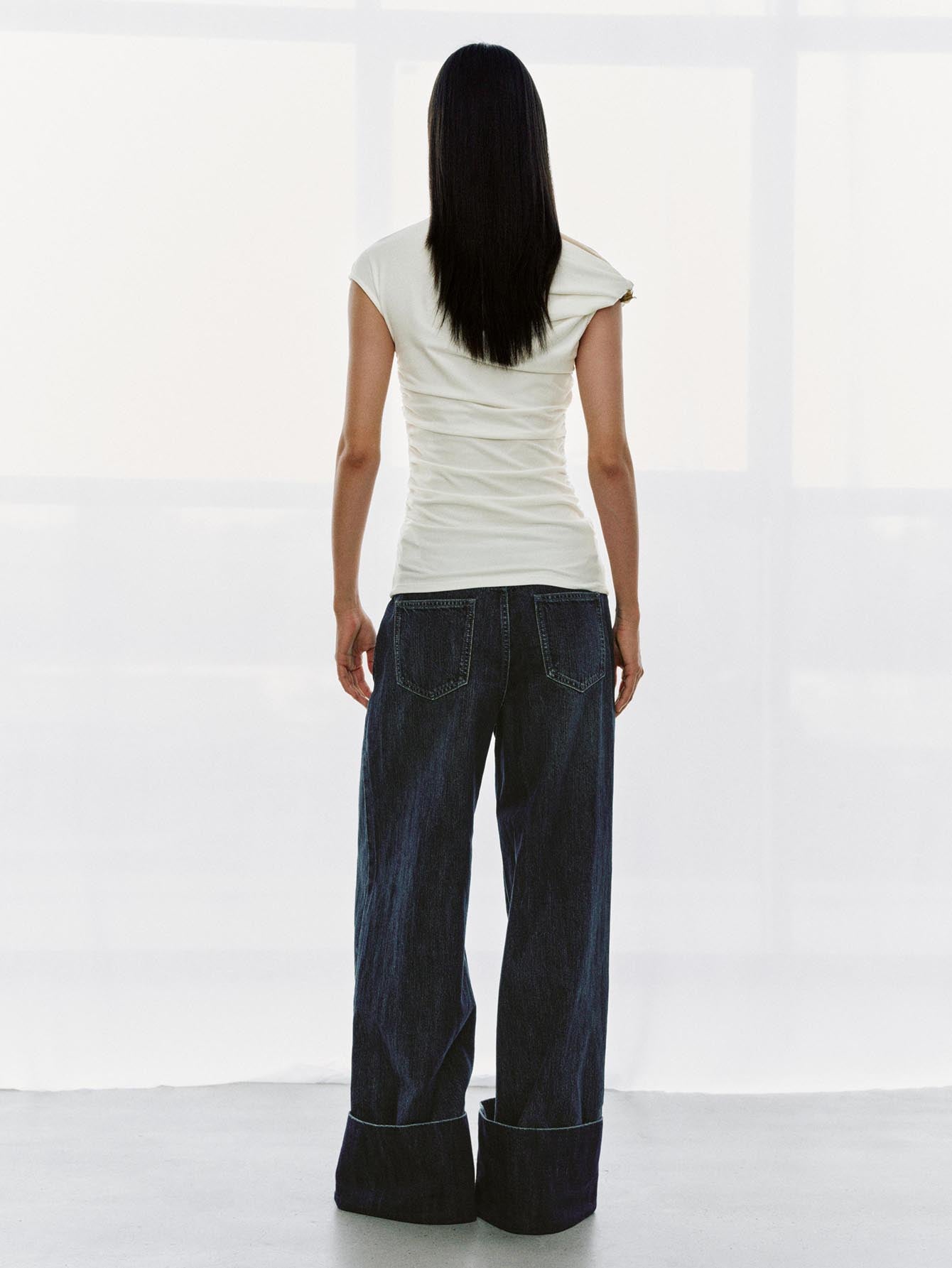 Urban Revivo One Shoulder Ruched T-Shirts-White