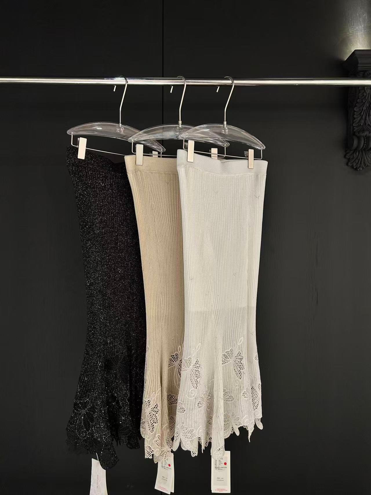 Shimmer Lace Trim Knit Midi Skirt