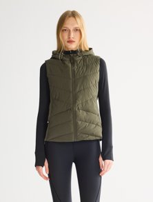 Lightweight Quilted Hooded Puffer Vest