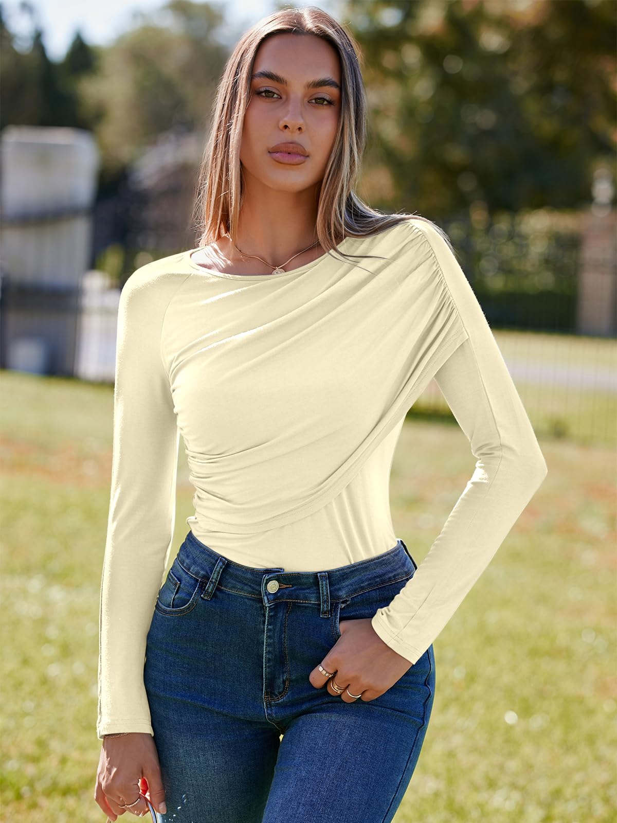 Ruched Slim Fit Long Sleeve Tee