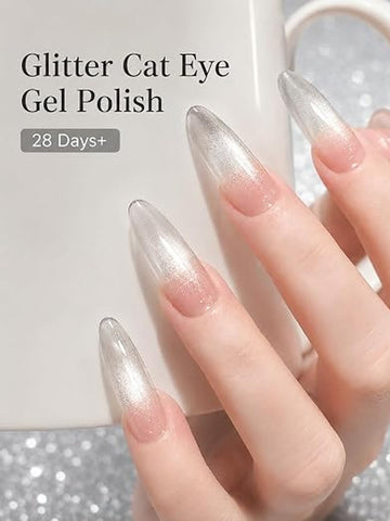 Shimmering Cat Eye Gel Nail Polish