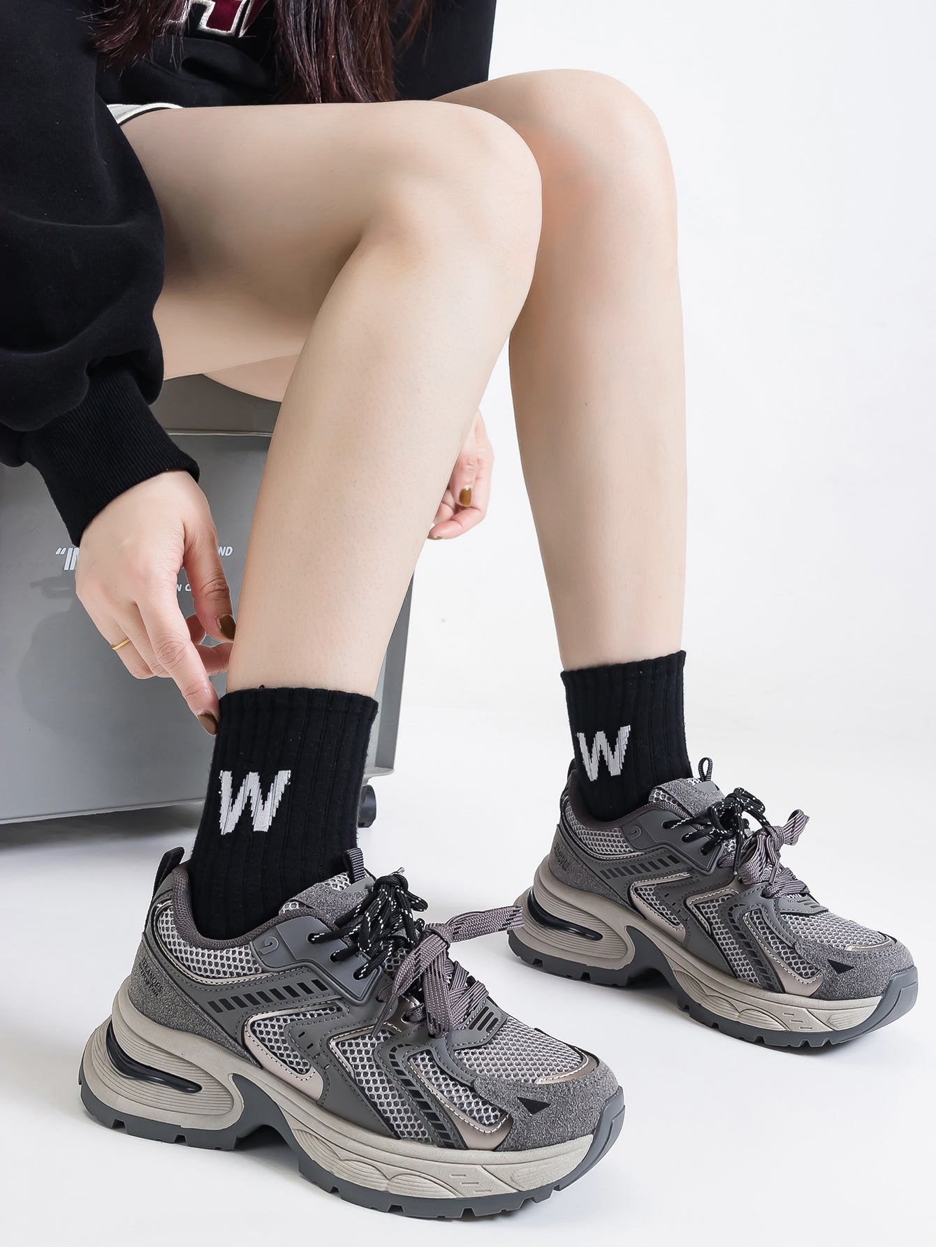 Breathable Mesh Chunky Sole Fashion Sneakers-Gray