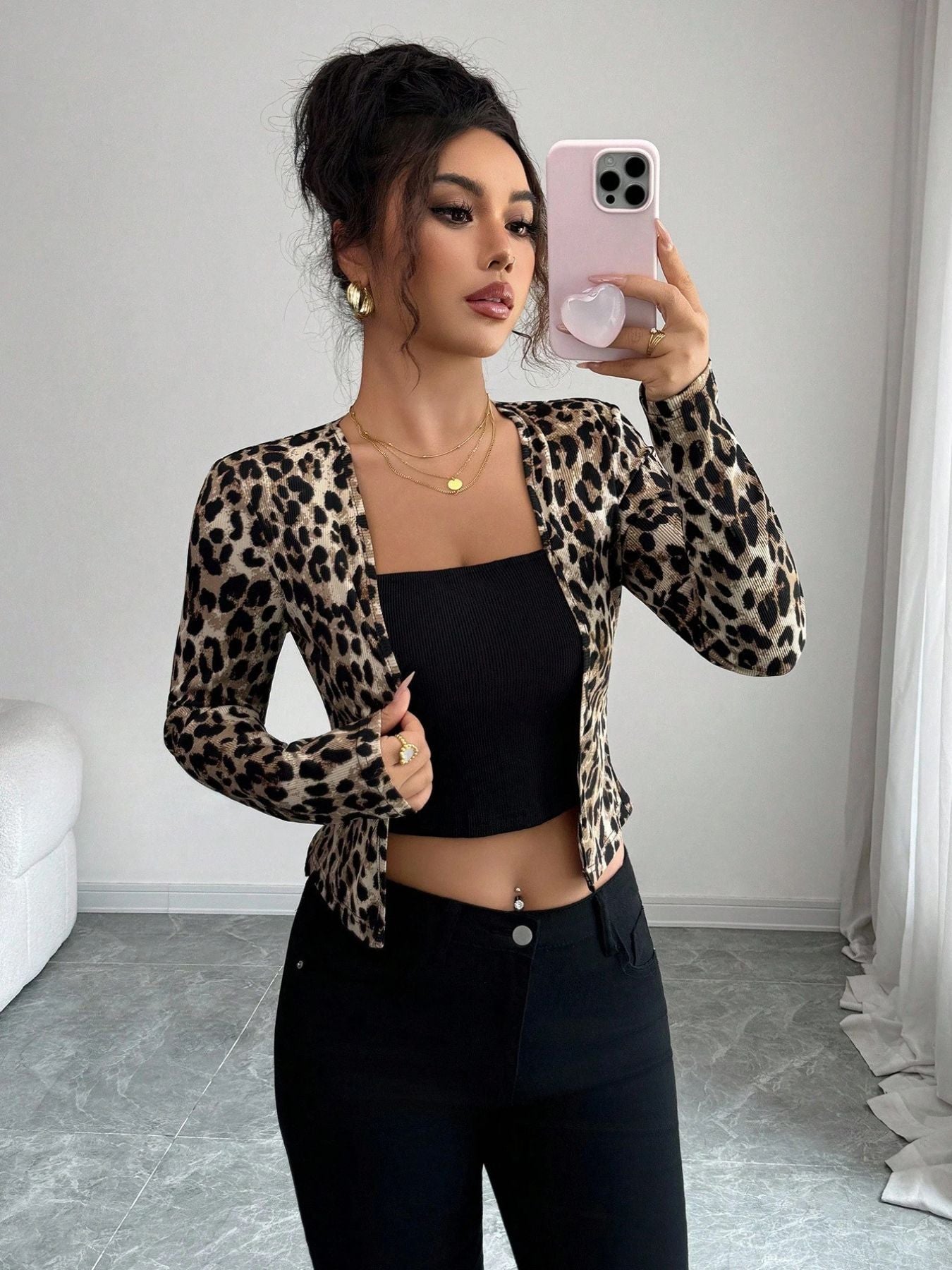 Leopard Print Fitted Cropped Tee