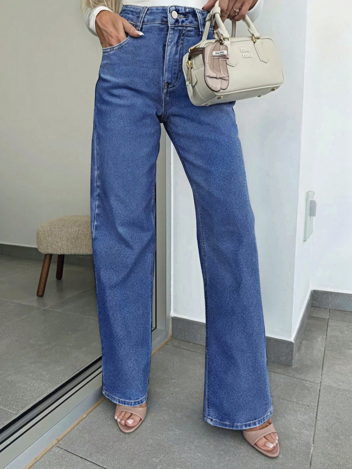 High Waisted Relaxed Fit Jeans