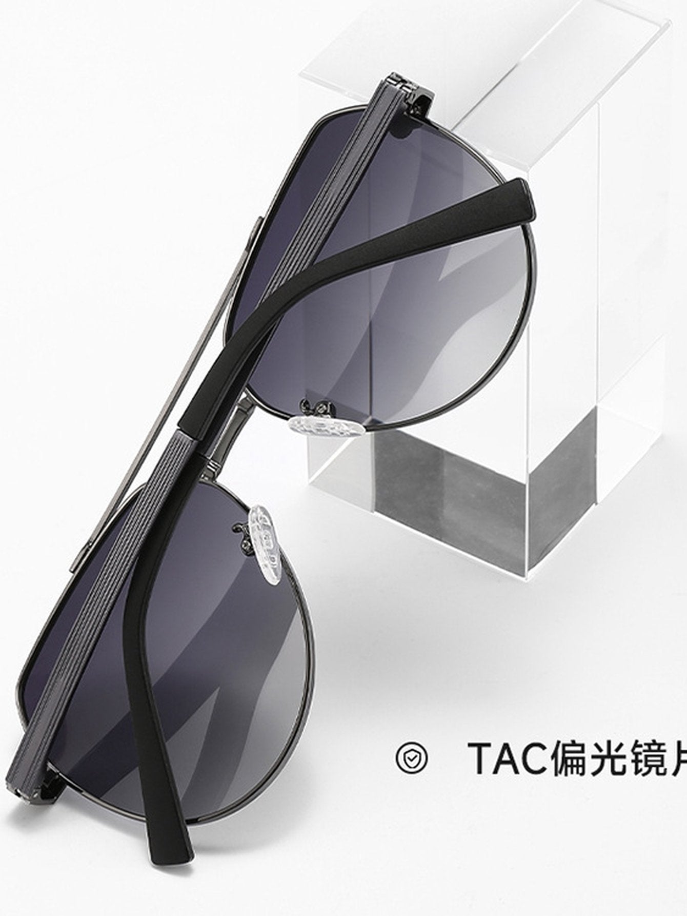 Classic Minimalist Metal Aviator Sunglasses