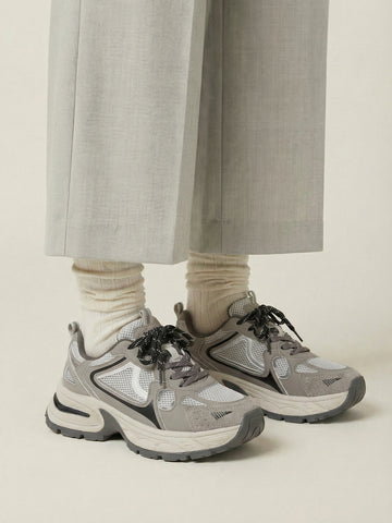 Mesh Upper Chunky Sole Vintage Sneakers