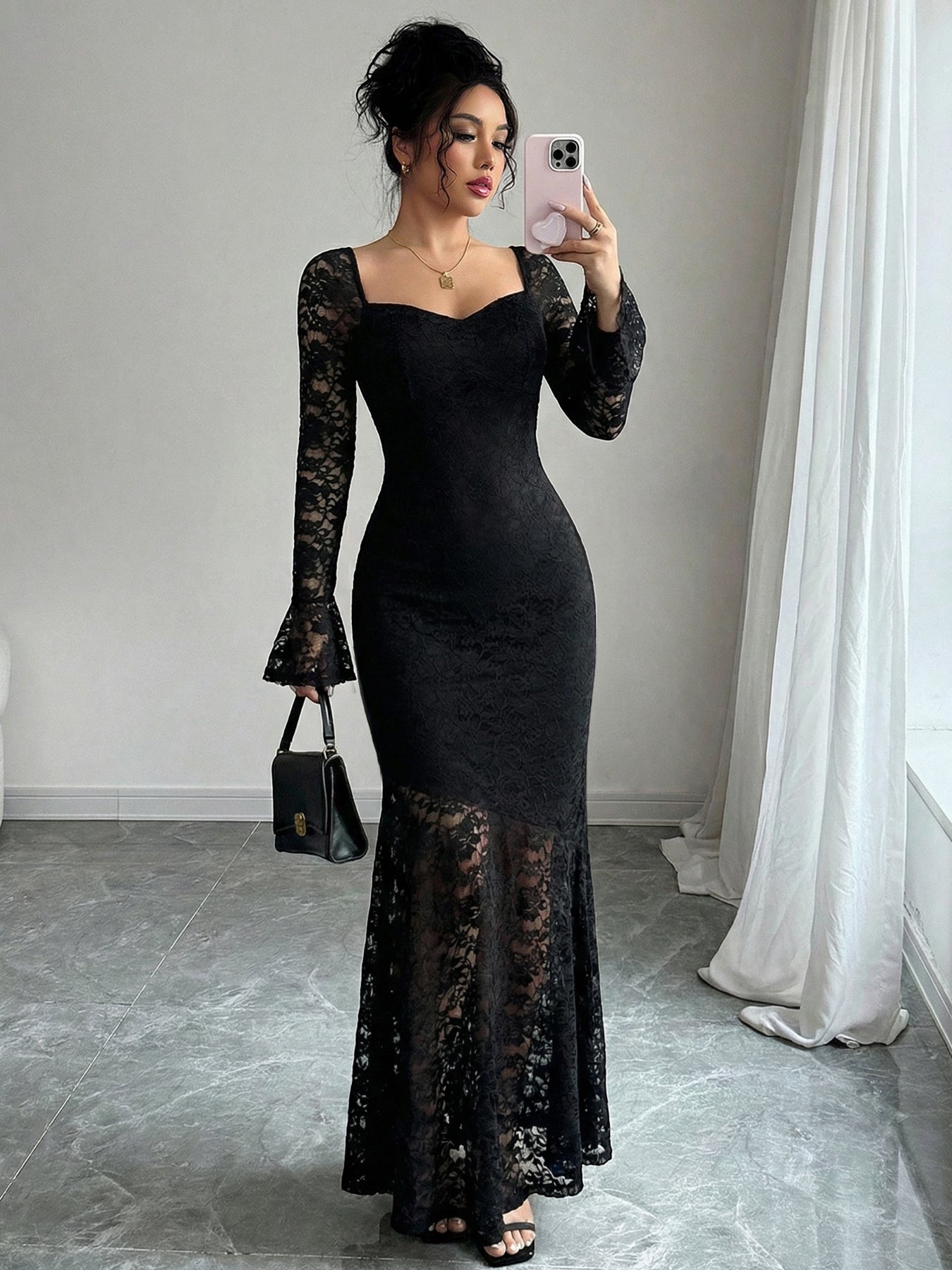 Lace Sweetheart Neck Formal Maxi Evening Dress-Black