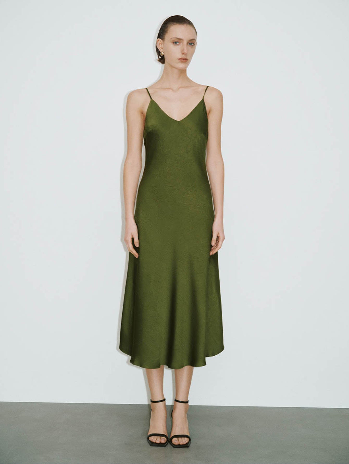 Urban Revivo V-Neck A-Line Cami Dress-Lime Green