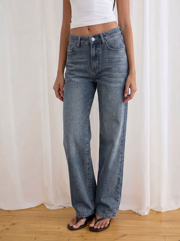 High Rise Relaxed Straight Jeans