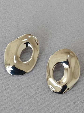 Minimalist Gold Organic Shape Stud Earrings