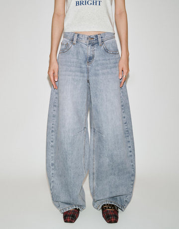 Urban Revivo Loose-Fit Barrel Leg Jeans-Blue