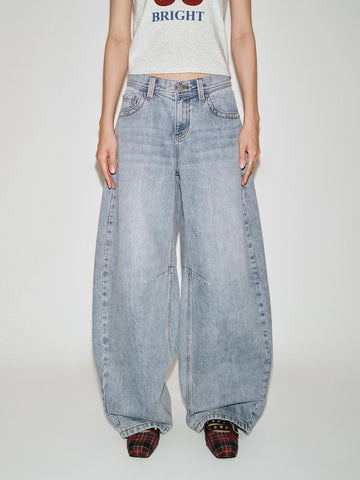 Urban Revivo Loose-Fit Barrel Leg Jeans-Blue