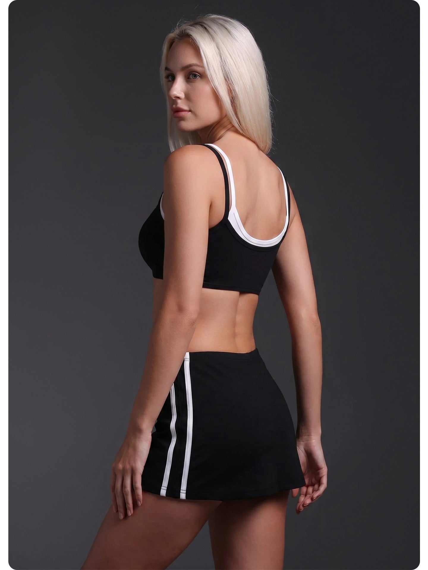 Cropped Top Stripe Trim Tennis Set