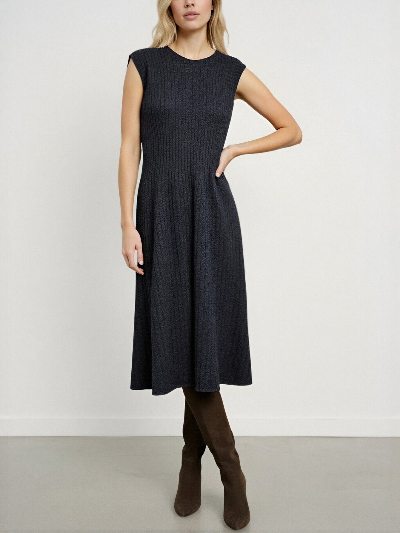 Solid Color Slim Fit Wool Knit Eleant Midi Dress