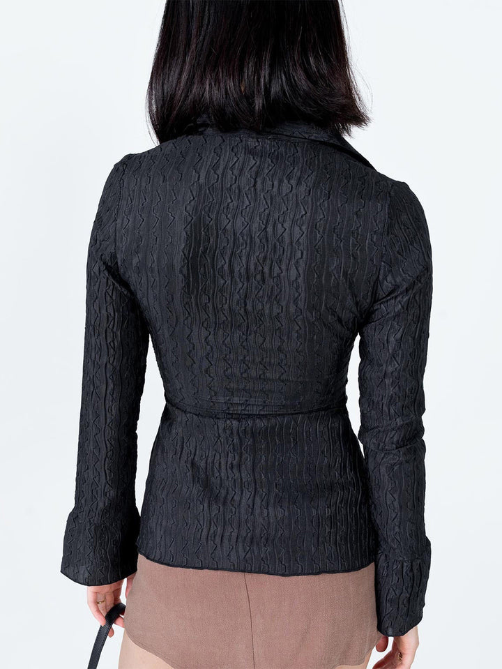 Textured Fitted Flare Sleeve Button Shirt