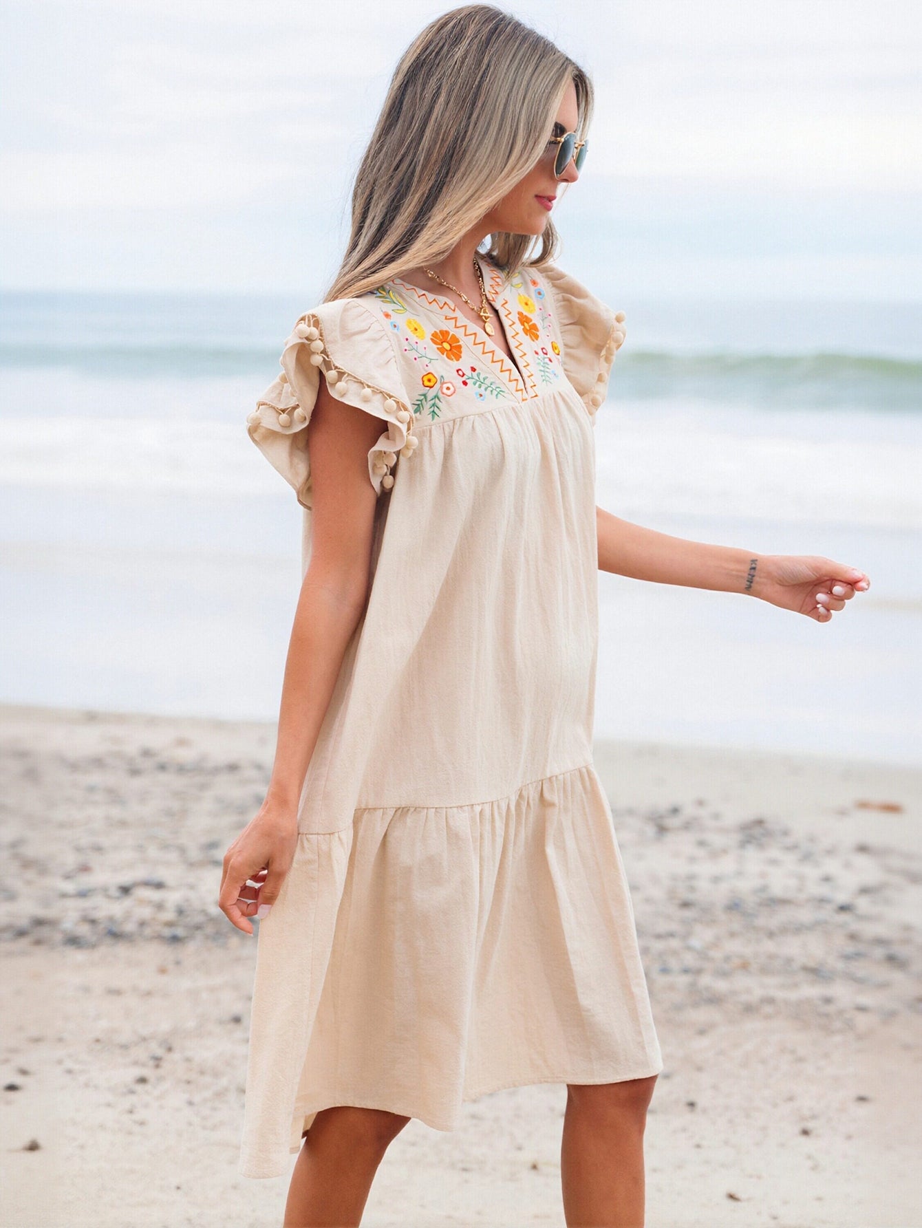 Embroidered Floral Loose Fit Midi Dress