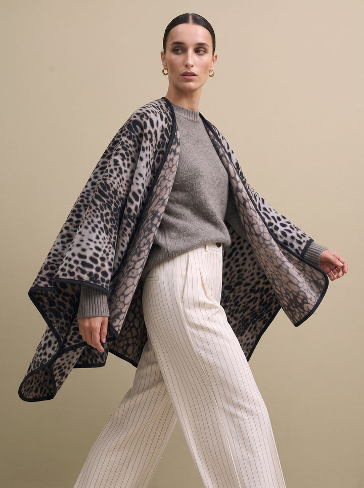 Cozy Reversible Leopard Print Shawl Scarf