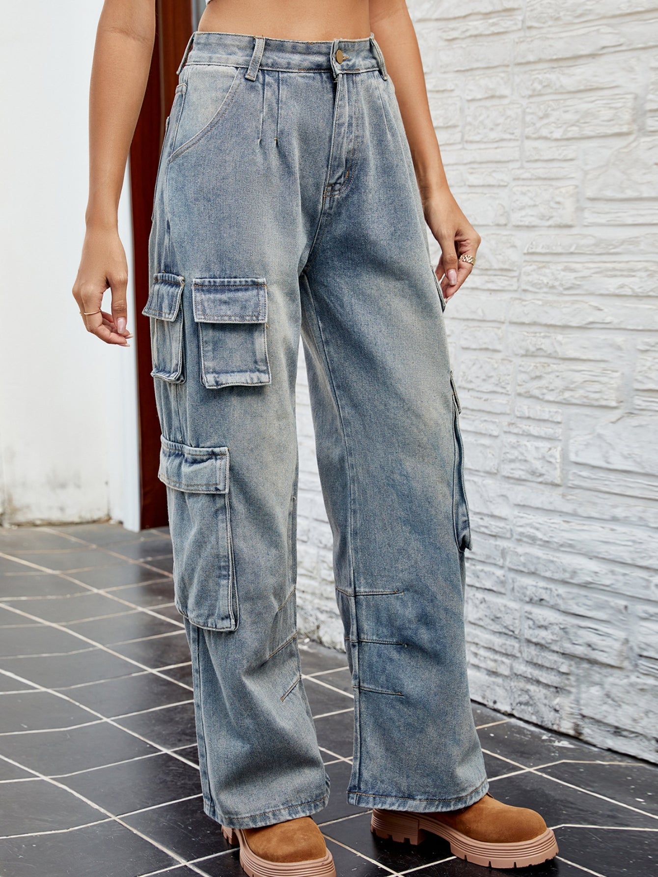 High Waisted Loose Cargo Jeans