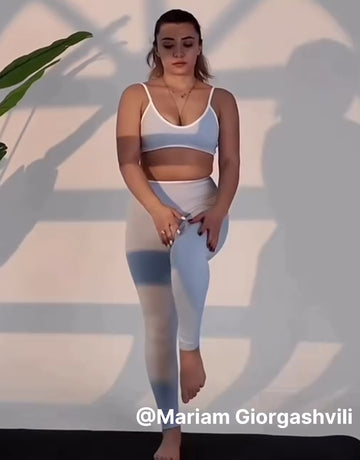 High-Waisted Padded Minimalist Yoga Set-Light Blue
