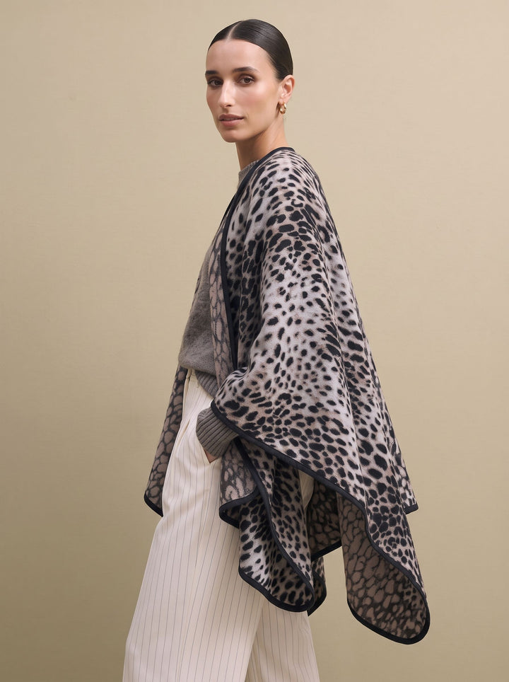 Cozy Reversible Leopard Print Shawl Scarf