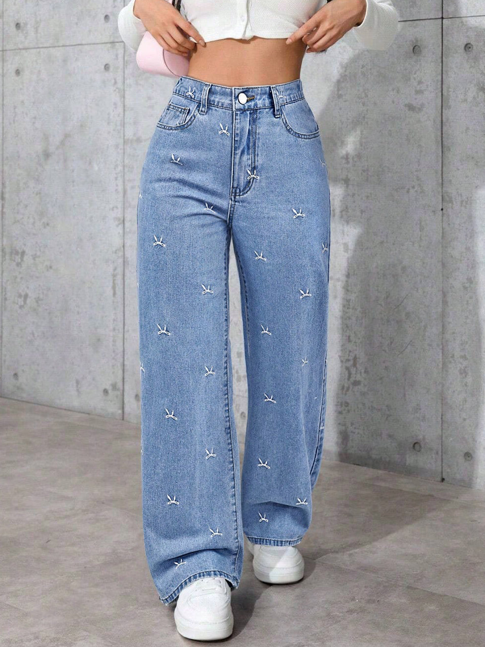 Embroidered Bow Wide Leg Jeans