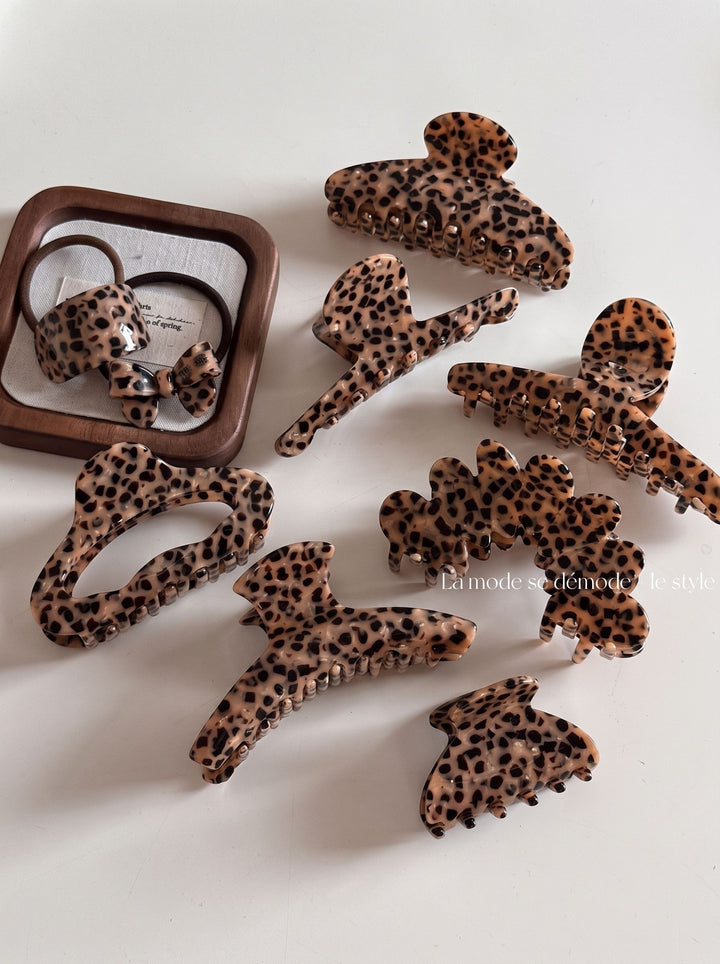 Leopard Print Heart Shape Hair Claw