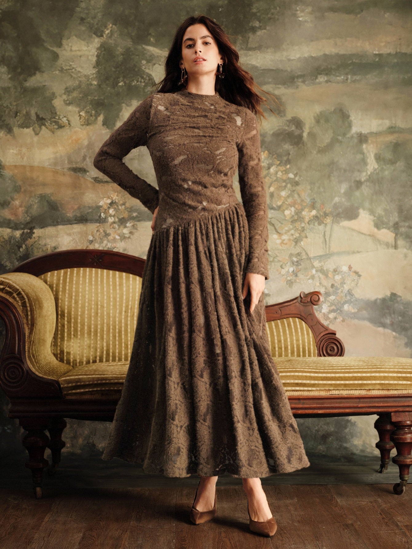 Elegant Textured Long Sleeve Midi Dress