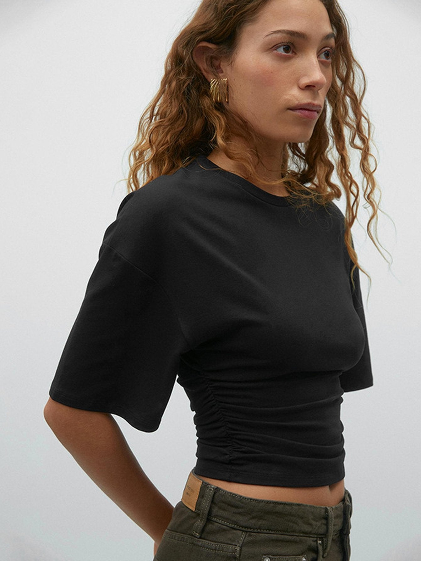 Ruched Slim Fit Crop T-Shirt