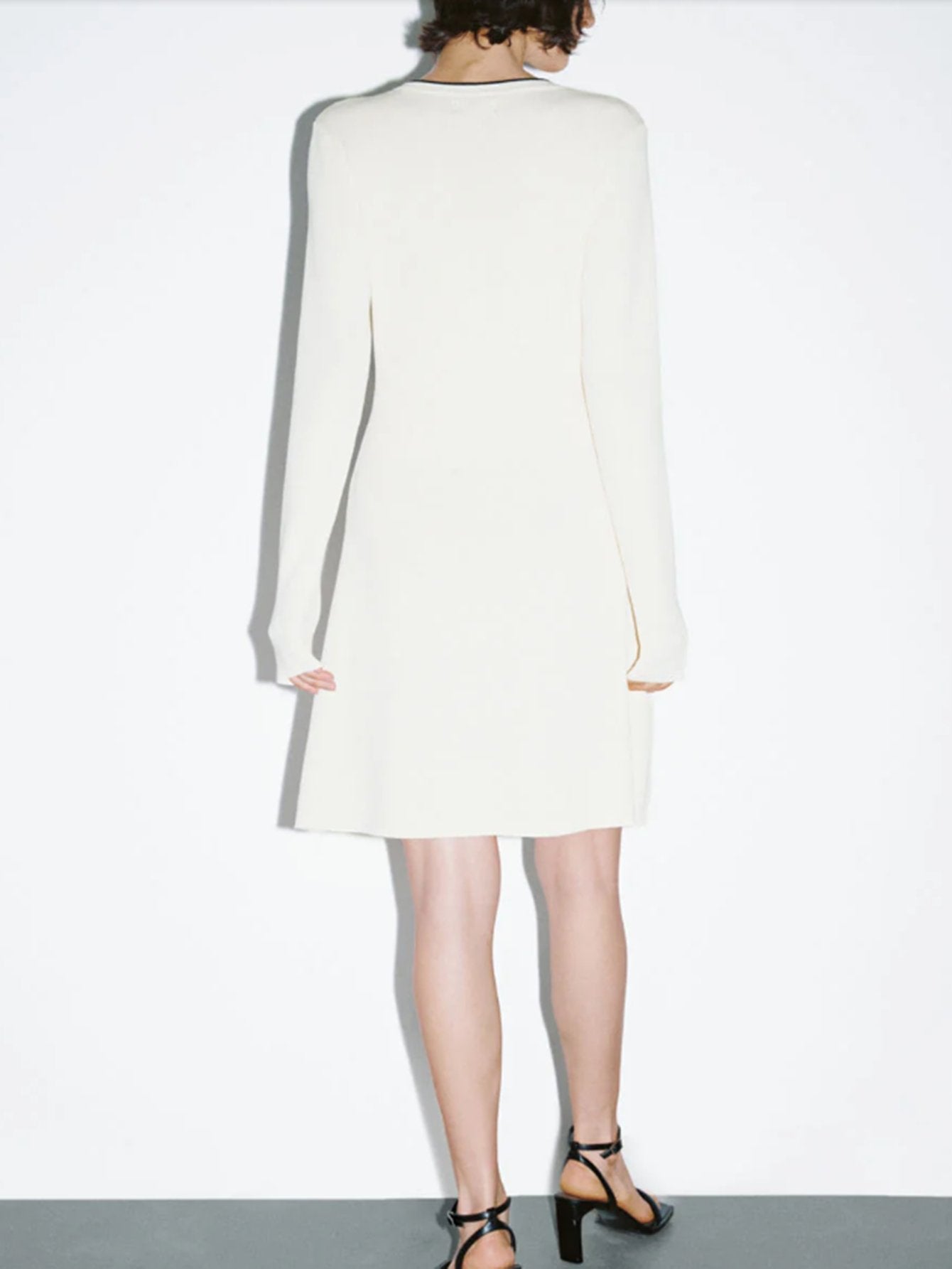 Urban Revivo Knitted Long Sleeve Dresses-Black