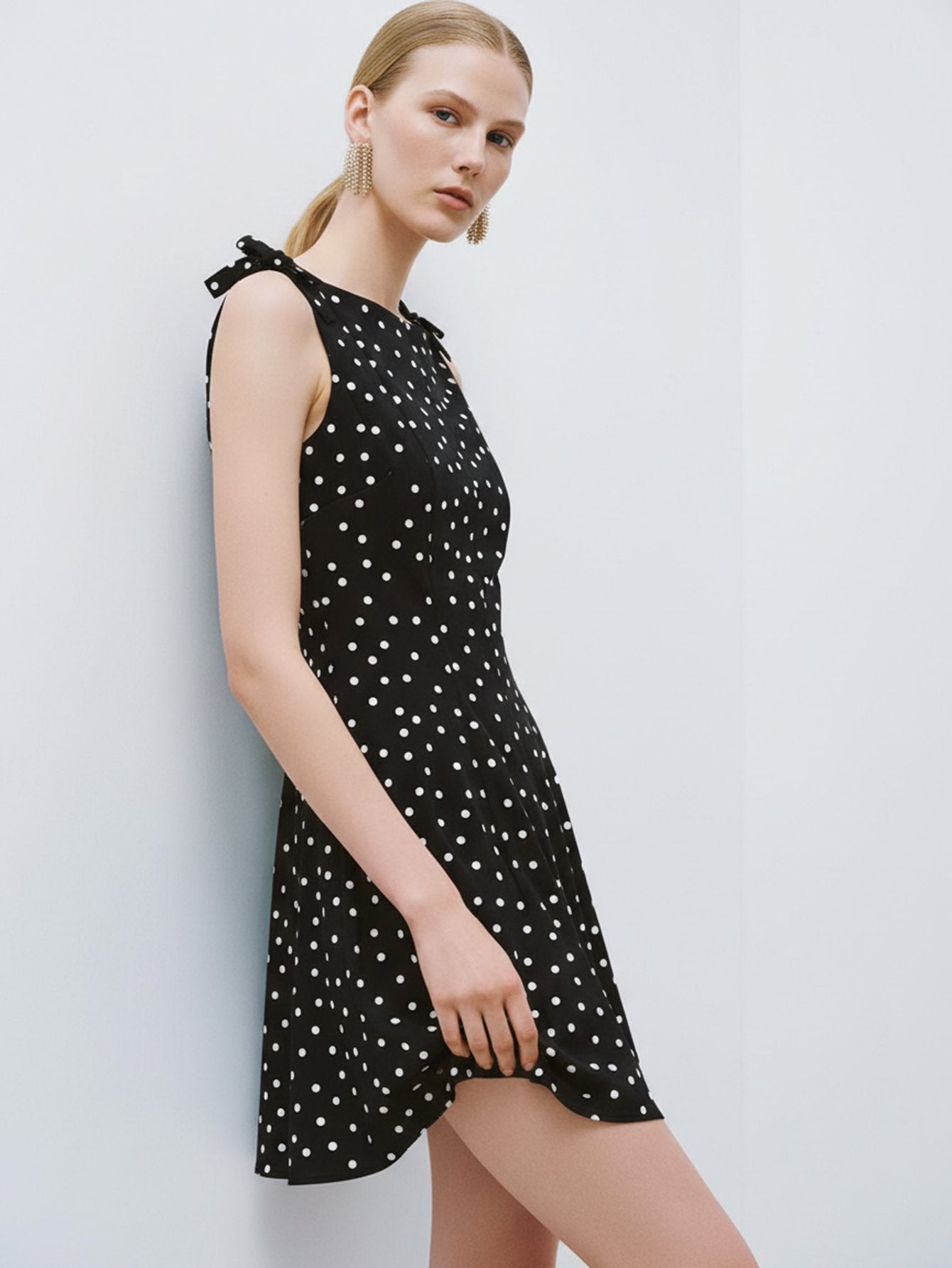 Urban Revivo Dotted Flared Dresses-Black Print