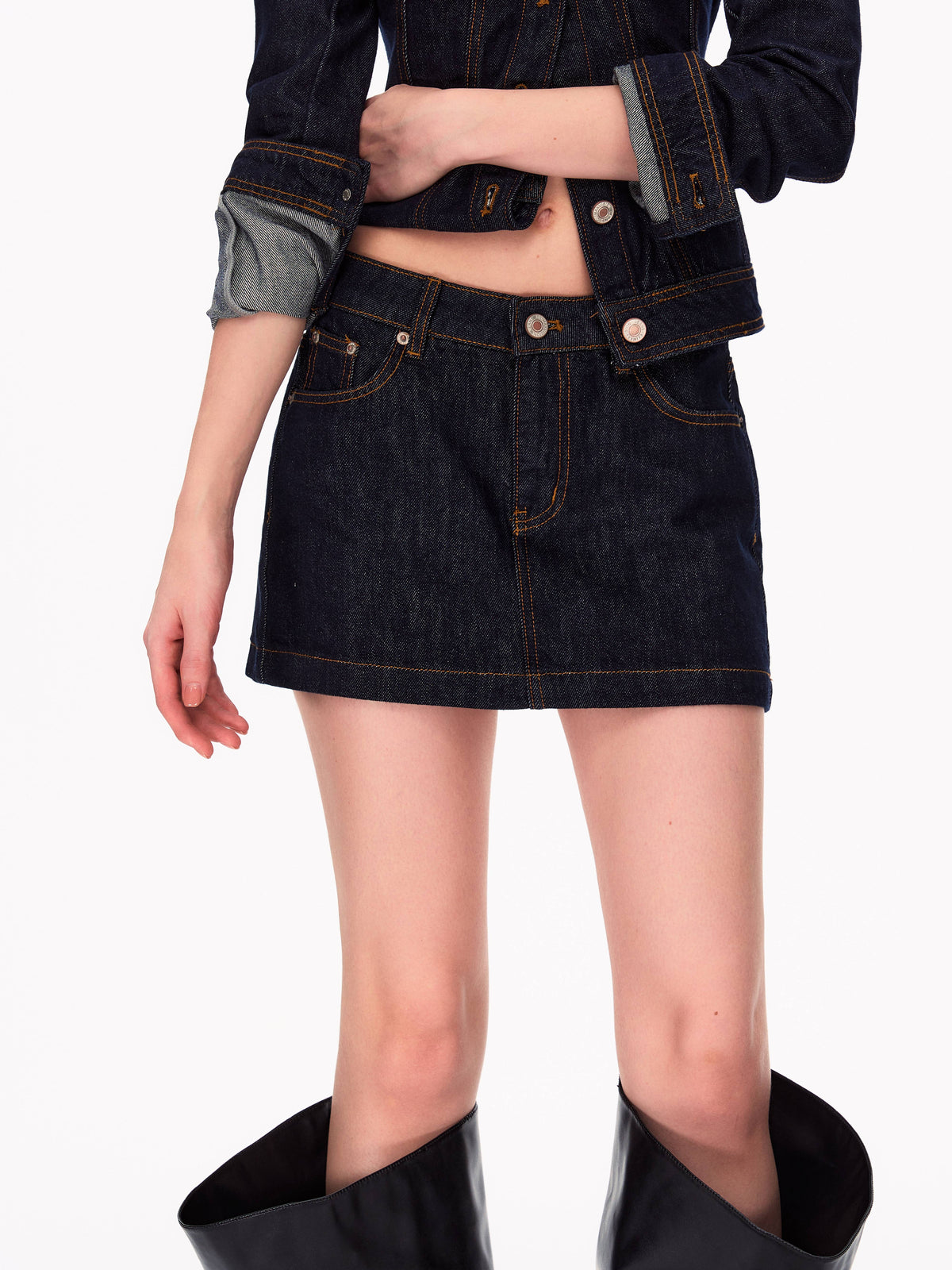 30202608140320-301.jpg
