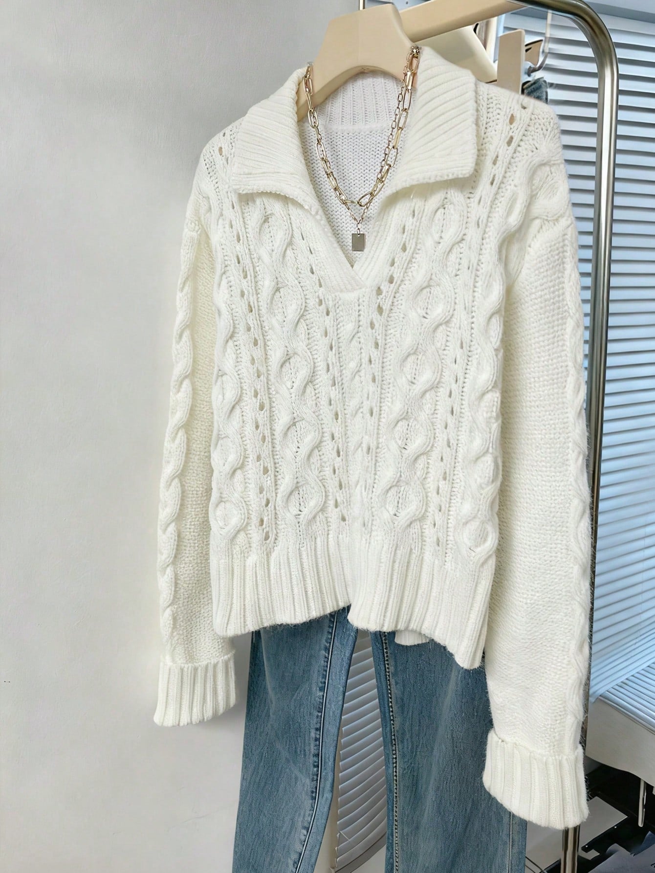 Cable Knit Collared Pullover Sweater