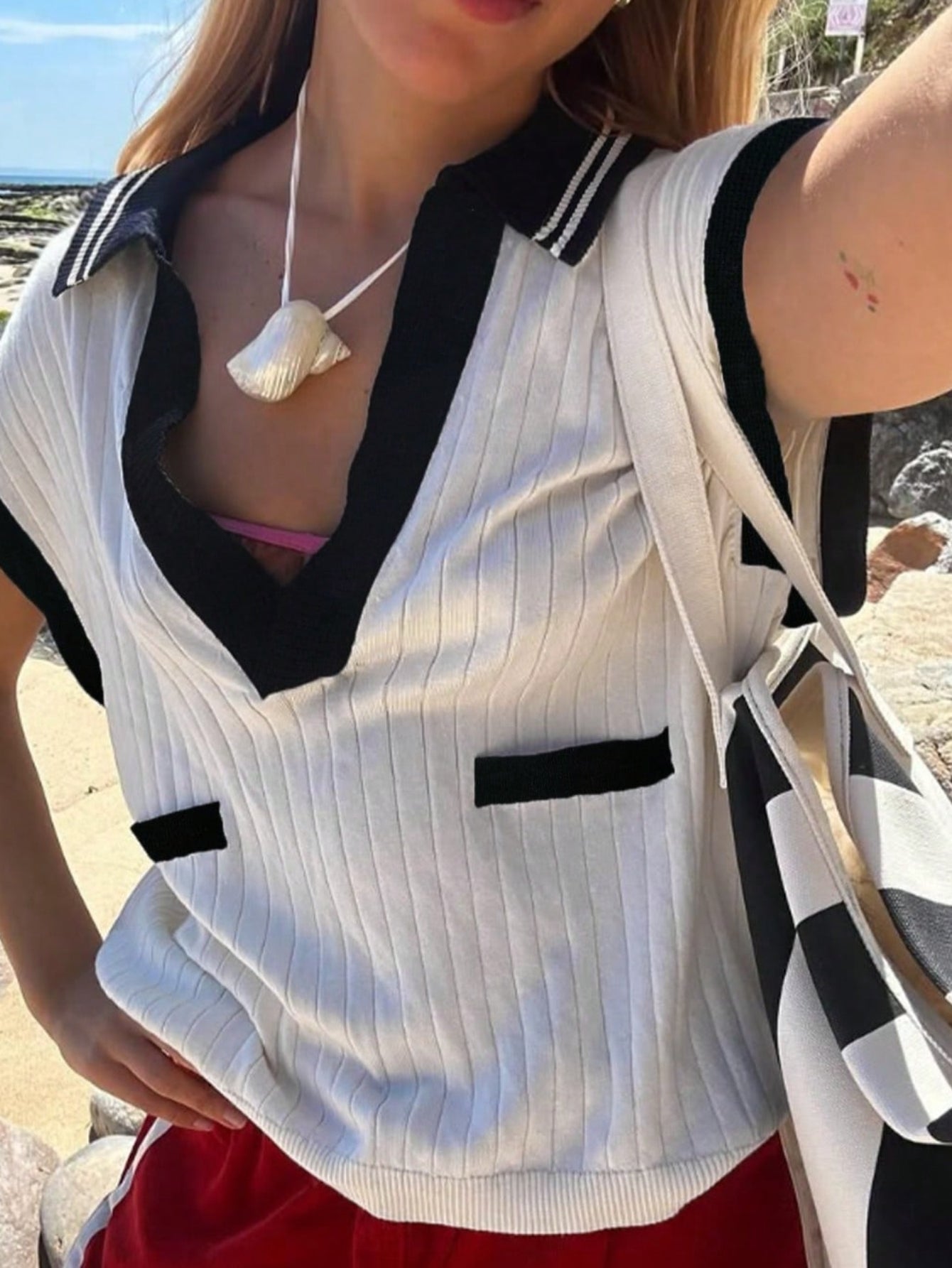 Contrast Trim V Neck Sweater Vest