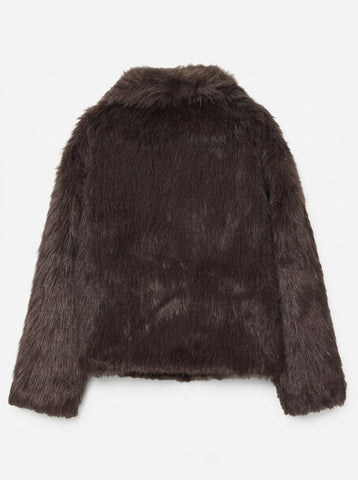 Luxurious Cropped Faux Fur Coat