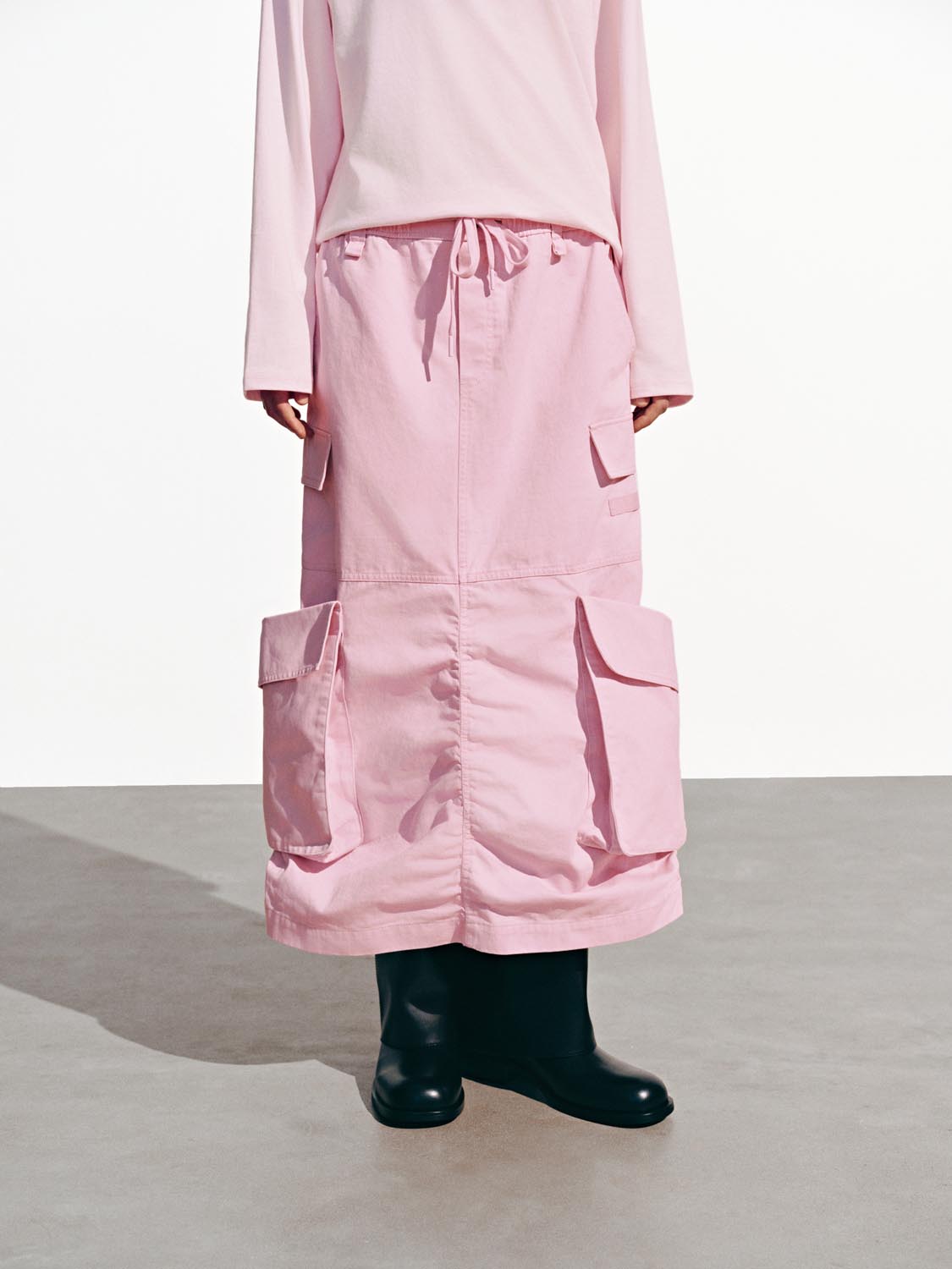 Urban Revivo Flap Pockets Cargo Midi Skirts-Pastel Pink