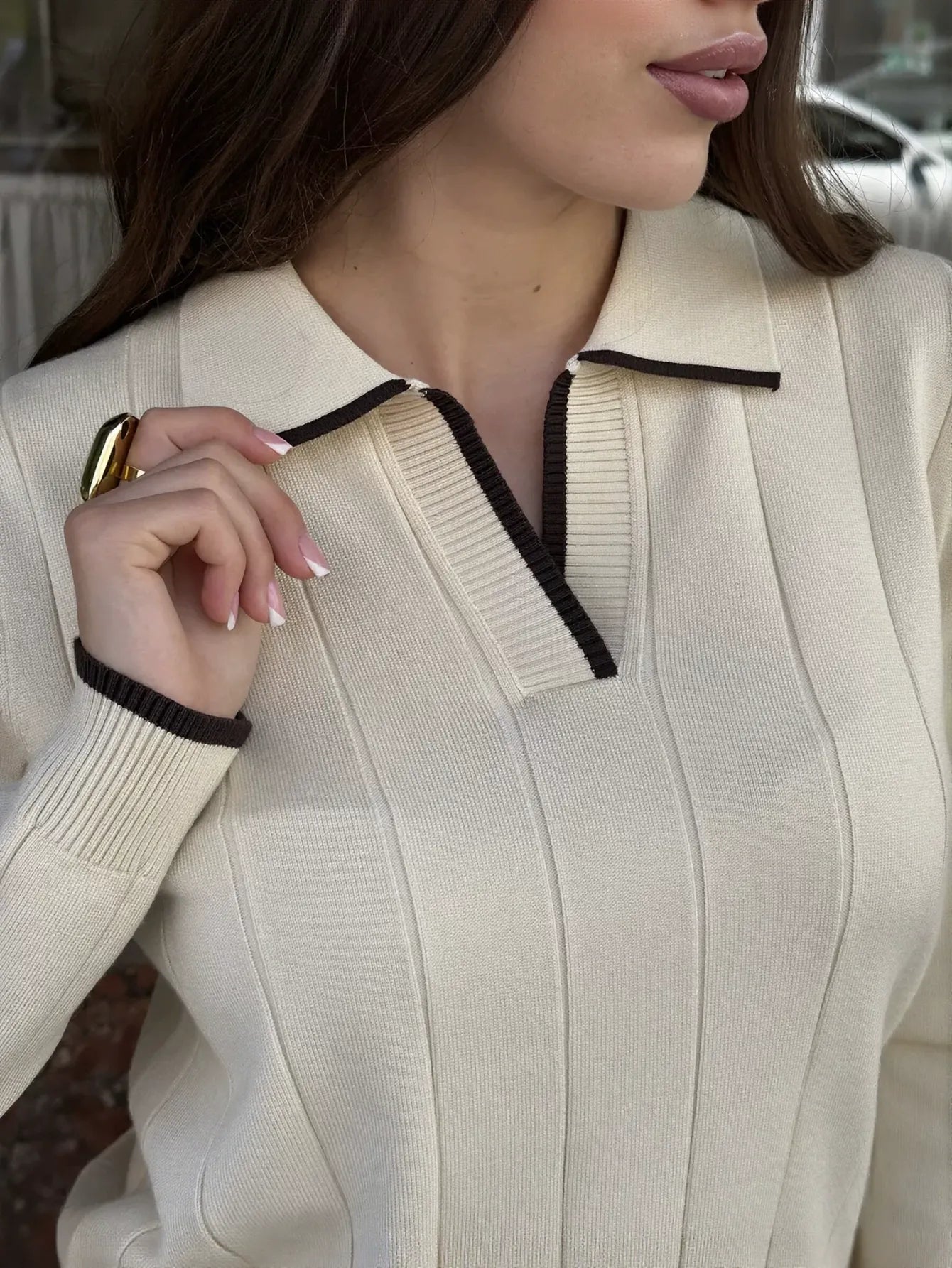 Elegant Ribbed Collared Knit Sweater