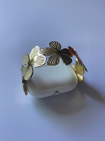 Dainty Floral Gold Plated Bracelet