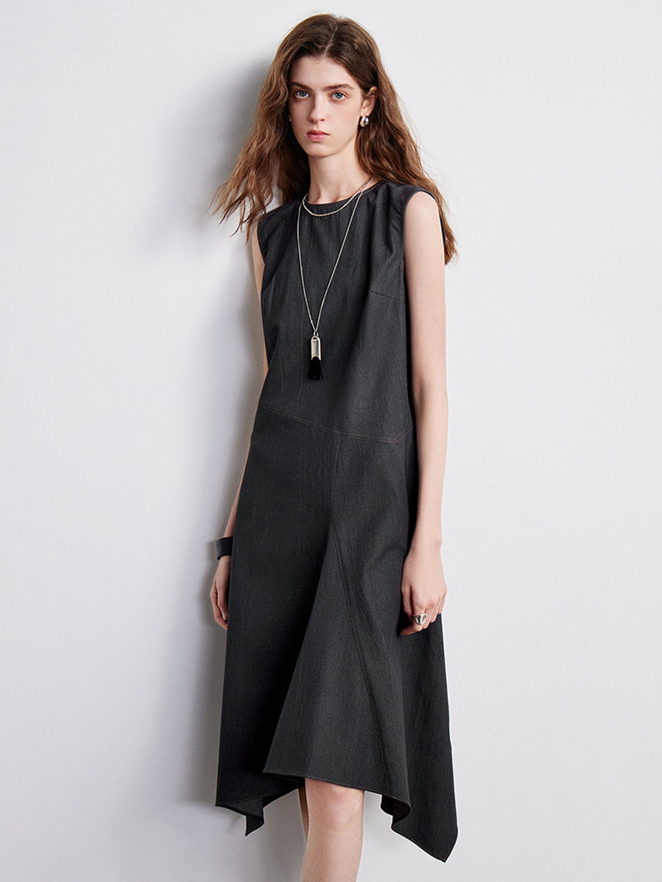 Asymmetric Hem Sleeveless Modern Midi Dress