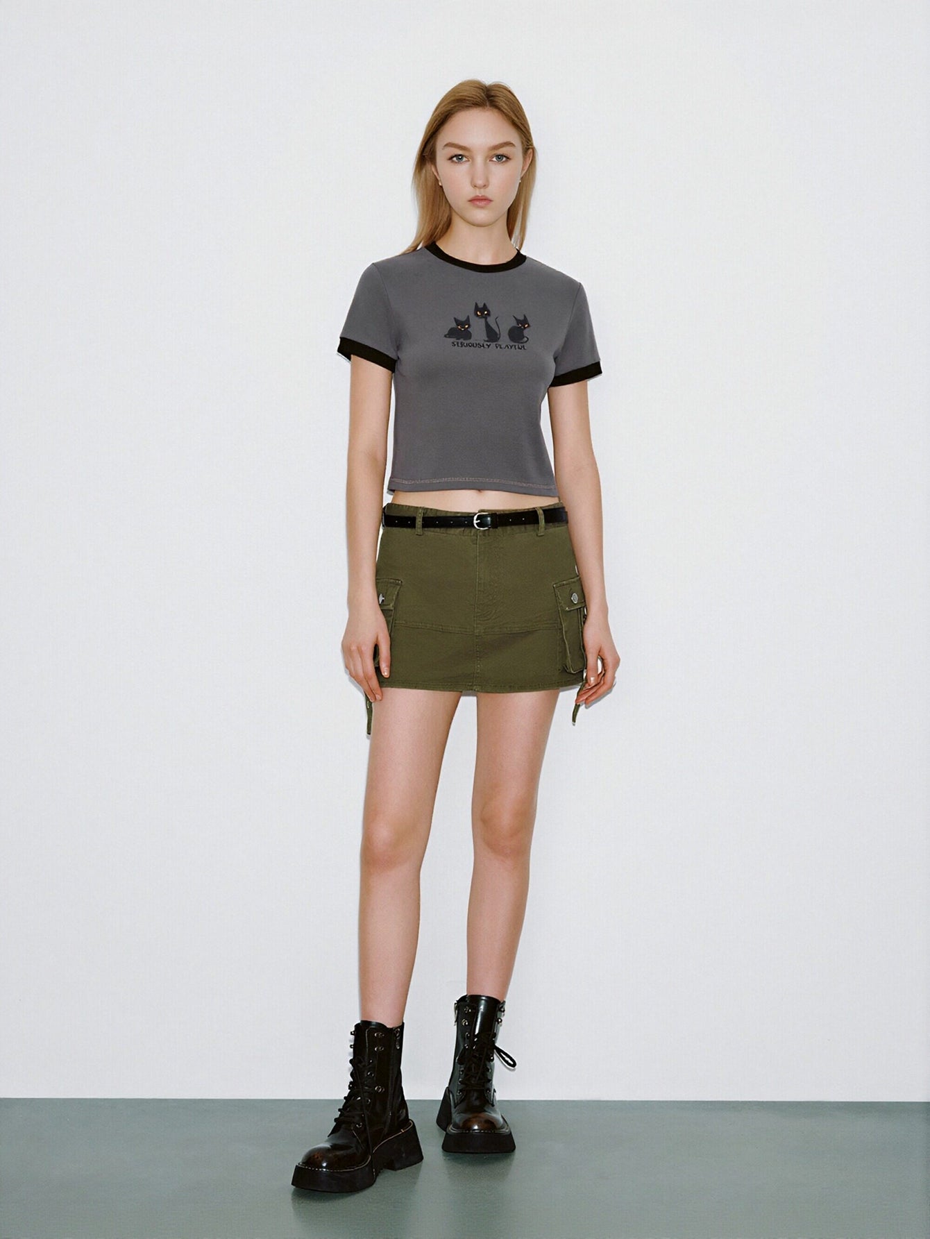 Urban Revivo Mini Straight Skirt-Iron Green