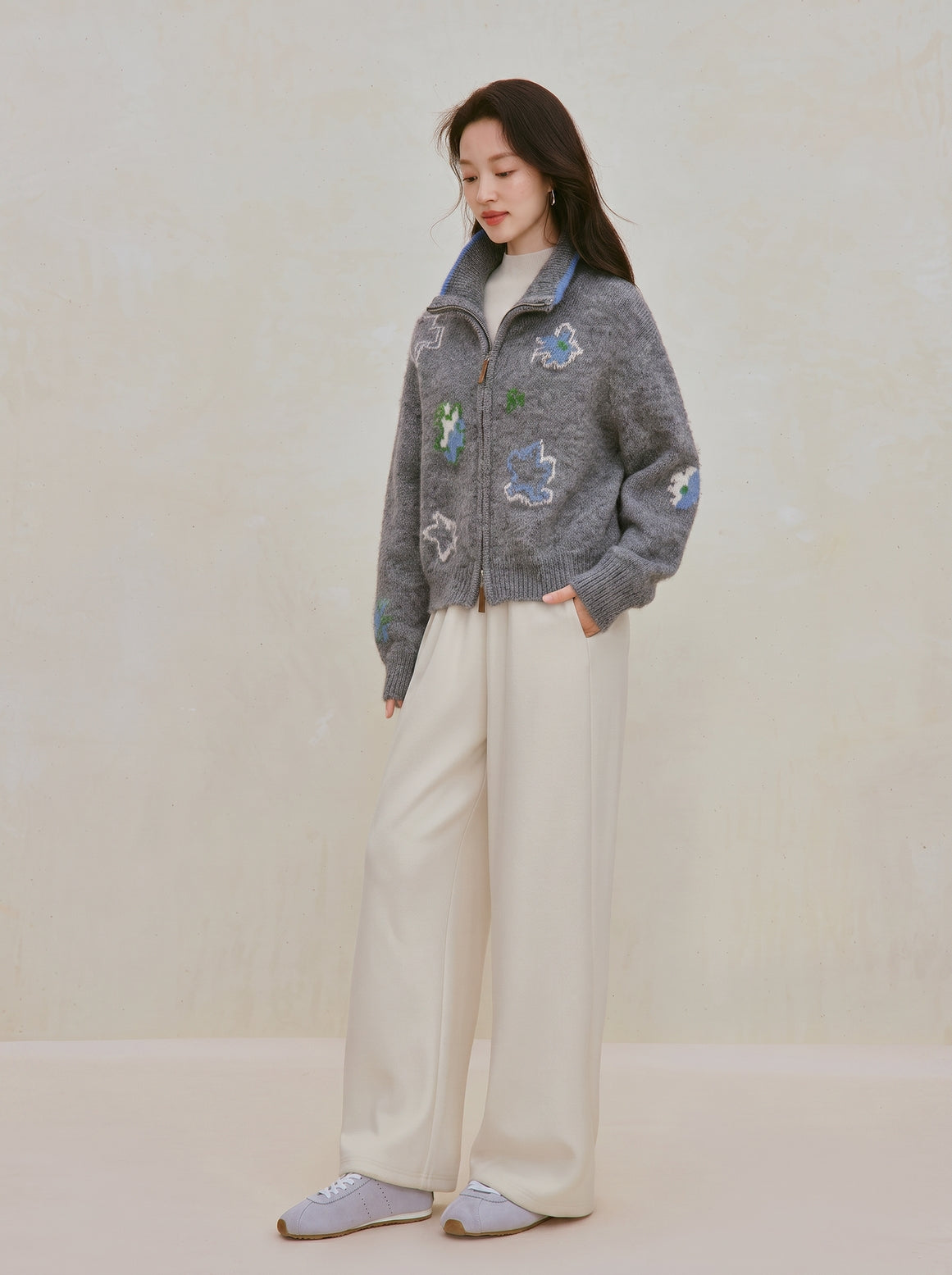 Cozy Floral Wool Zip Cardigan