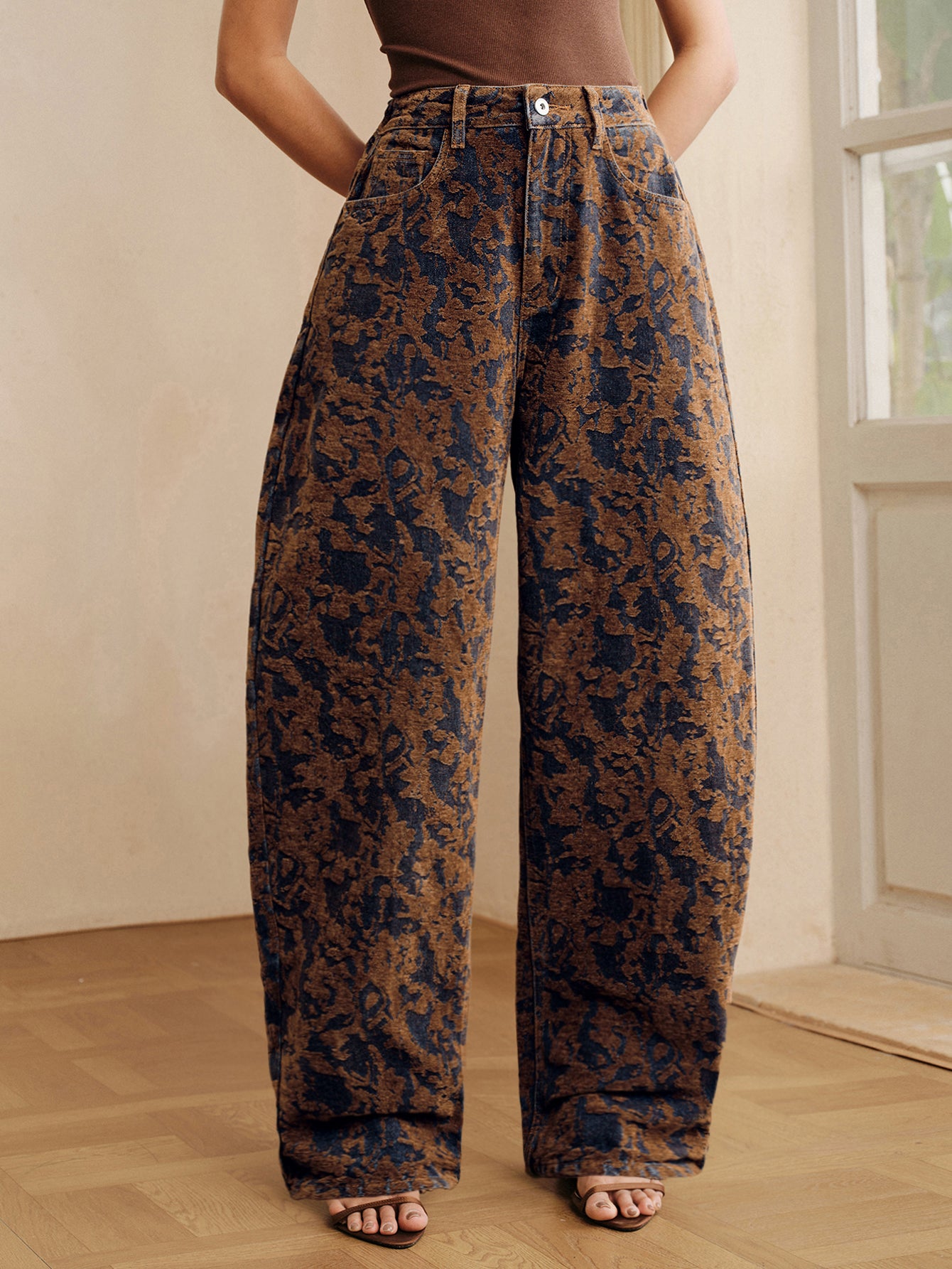 High Waisted Floral Print Jeans