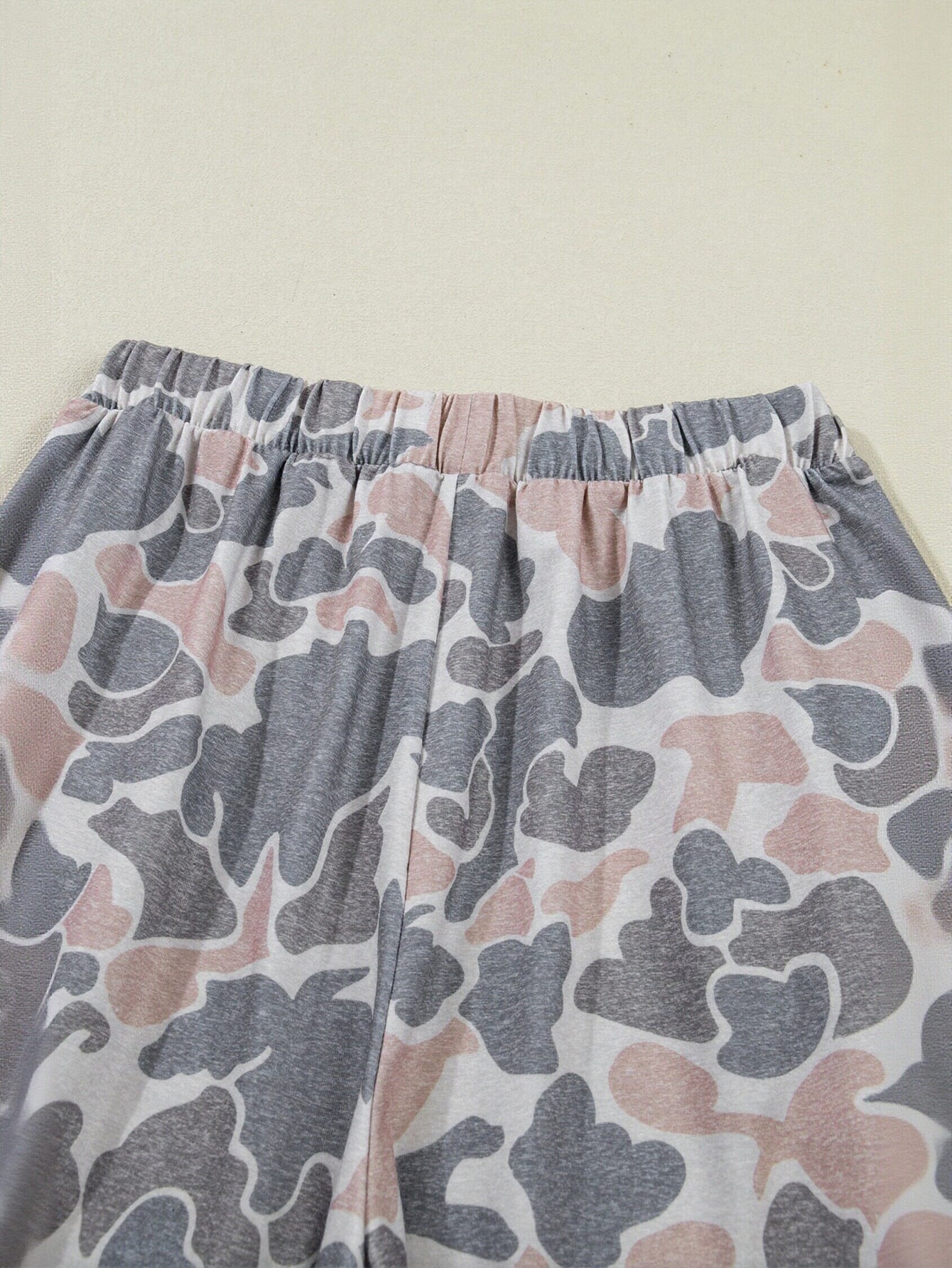 Comfy Camo Print Lounge Pants Set