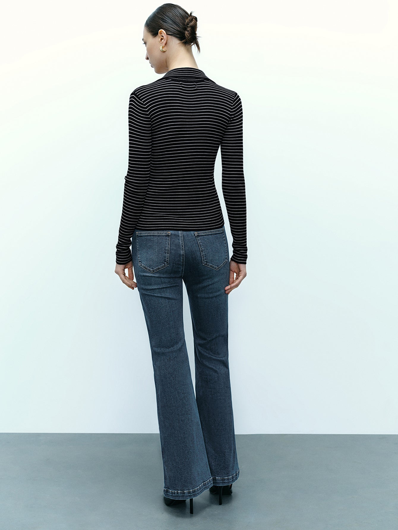 Urban Revivo Skinny Knitted Cardigan-White Stripes