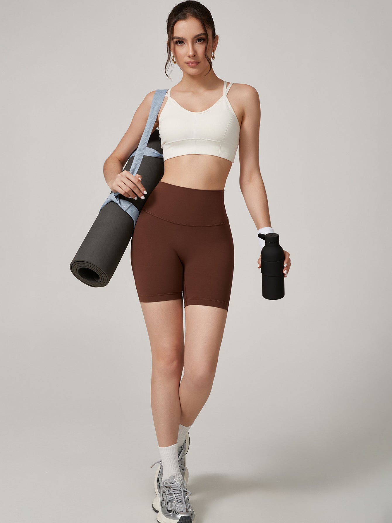 High-Waisted Breathable Sporty Yoga Shorts-Butternut