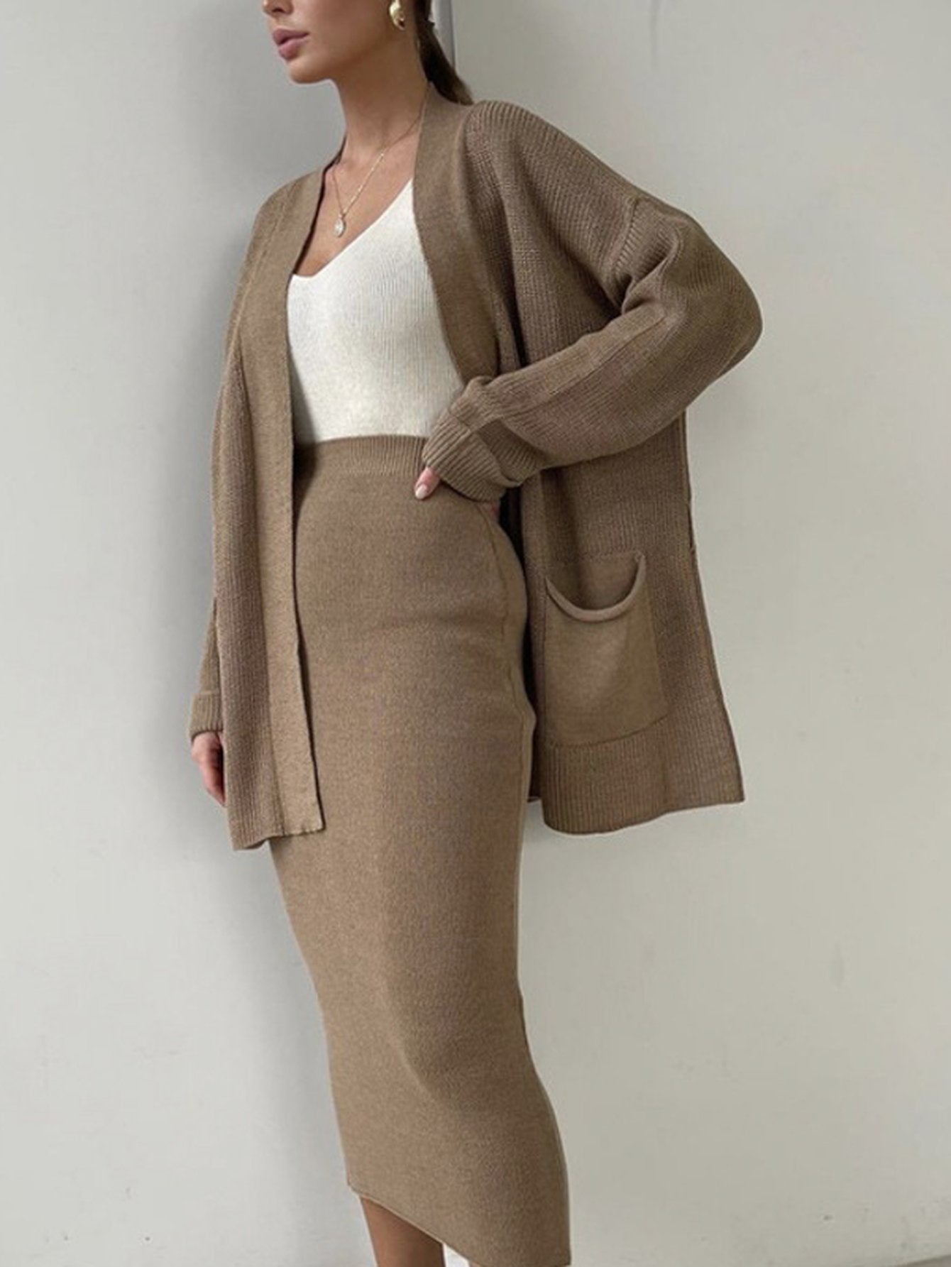 3020260815002304