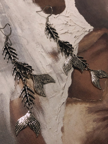 Edgy Gothic Fish Bone Earrings