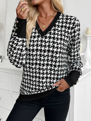 Chic Houndstooth V Neck Knit Blouse
