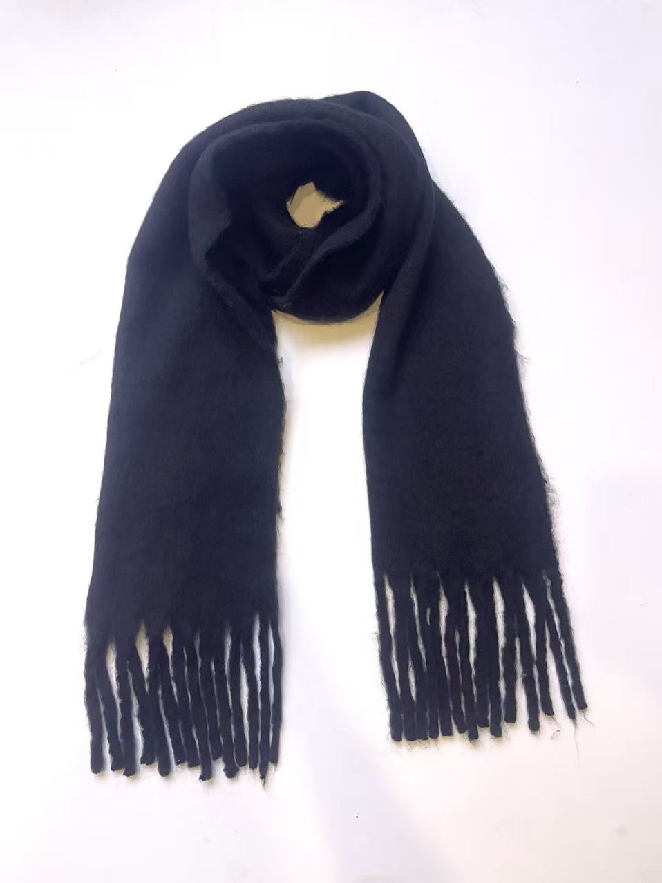 Soft Cozy Tassels Winter Scarf