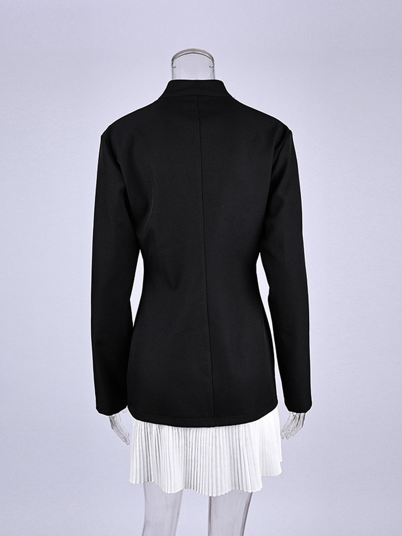 Tailored Slim Fit Pleated Blazer