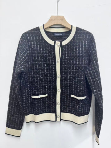 Elegant Contrast Trim Knit Cardigan